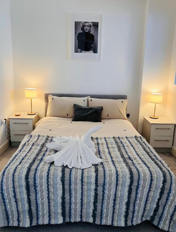 Cotton Apartment Chinatown Central Stay Birmingham Bagian luar foto